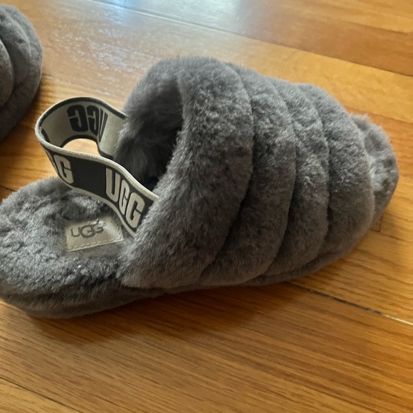 Ugg women slides - Picture 3 of 5